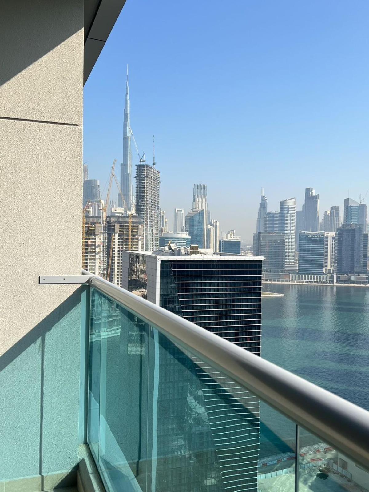 Apartment Elegant With Burj Khalifa & Canal View - 1901